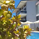 Hotel Thea Sarti