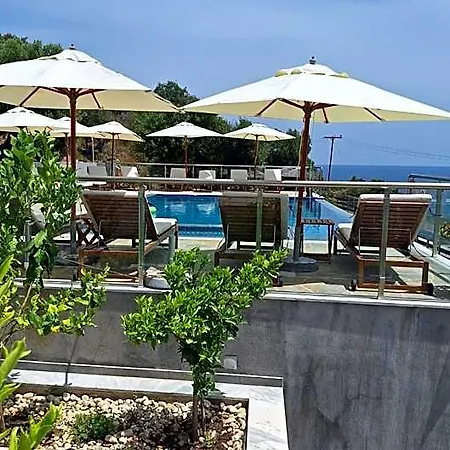 Hotel Thea 3*